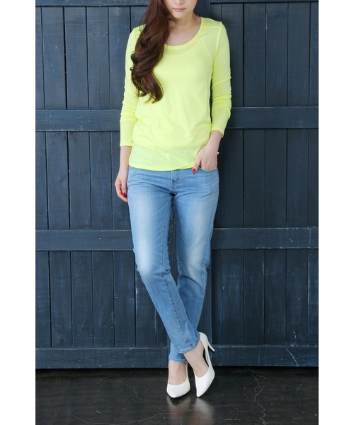 AZUL by moussy（アズールバイマウジー）の「スリムフィットスキニー(L70)（その他パンツ・レディース・ブルー系その他/ライトブルー・LARGE/MEDIUM/SMALL/X-SMALL）」の16枚目の写真