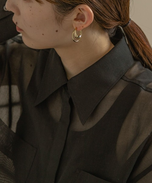 SMELLY(スメリー)の「サークルオーバルピアス(ピアス(両耳用)・レディース・ゴールド・-)」の2枚目の写真