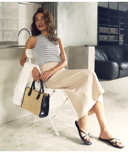 ANAP(アナップ)の「バックスリットロングスカート(スカート・レディース・ブラック/モカ/ライトベージュ・FREE)」の14枚目の写真