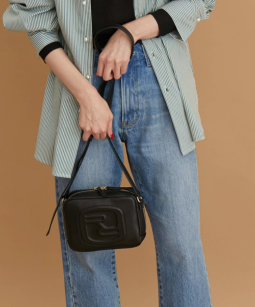 ROPE' PICNIC(ロペピクニック)の「エンボスエンブレムスクエアショルダーバッグ(ショルダーバッグ・レディース・ブラック/キナリ・FREE)」の15枚目の写真