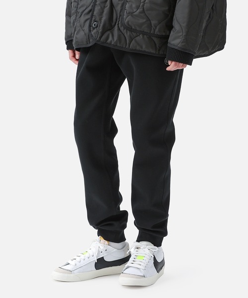 uniform experiment(ユニフォームエクスペリメント)の「SLIM FIT SWEAT PANTS(スウェットパンツ・メンズ・ブラック/グレー・1/2/3/4)」の4枚目の写真