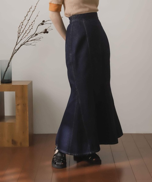 SENSE OF PLACE by URBAN RESEARCH（センスオブプレイスバイアーバンリサーチ）の「デニムマーメイドスカート（デニムスカート・レディース・ブラック/ワンウォッシュ・SMALL/MEDIUM）」の10枚目の写真