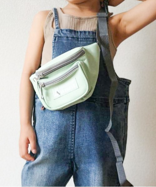 EVEREST（エベレスト）の「《EVEREST》Signature waist pack（ボディバッグ/ウエストポーチ・キッズ・ブラック/ライトグリーン/ネイビー/ローズ/ダークパープル・FREE）」の13枚目の写真