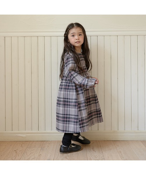 Lycee mine(リセマイン)の「選べる2パターンボリューム袖フリルワンピース(シャツワンピース・キッズ・ダークブラウン/ベージュ/ラベンダー/ライトグレー/アイボリー・100cm/110cm/150cm/130cm/120cm/140cm)」の17枚目の写真