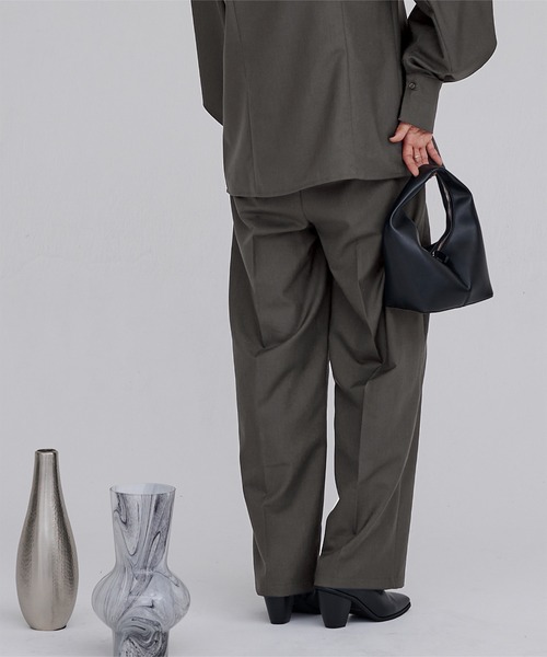 タックワイドスラックス