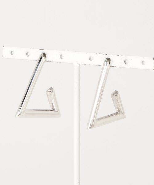 【925 SILVER ACC】パイプトライアングルピアスSV925(OG)（ピアス（両耳用））｜TONE SELECT GOODS（トーンセレクトグッズ） 7,700円