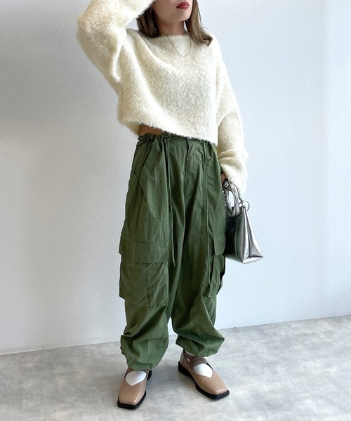 w closet（ダブルクローゼット）の「ブークレ起毛オープンスリーブプルオーバー（ニット/セーター・レディース・グレー/オフホワイト/ピンク系/グレー系その他/ベージュ・FREE）」の8枚目の写真