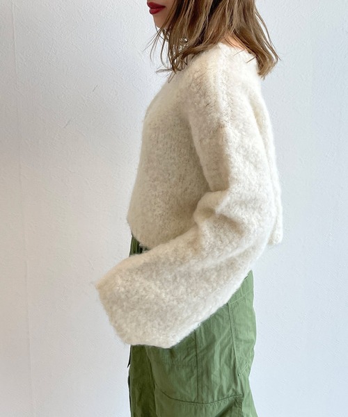 w closet（ダブルクローゼット）の「ブークレ起毛オープンスリーブプルオーバー（ニット/セーター・レディース・グレー/オフホワイト/ピンク系/グレー系その他/ベージュ・FREE）」の16枚目の写真