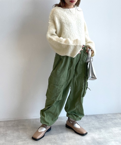 w closet（ダブルクローゼット）の「ブークレ起毛オープンスリーブプルオーバー（ニット/セーター・レディース・グレー/オフホワイト/ピンク系/グレー系その他/ベージュ・FREE）」の17枚目の写真