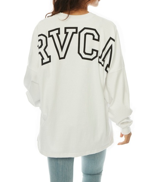 RVCA(ルーカ)の「RVCA レディース ARCHED FAKE RVCA LT ロングスリーブTシャツ【2022年秋冬モデル】/ルーカ長袖ロンT(Tシャツ/カットソー・レディース・ホワイト/ブラック・SMALL/MEDIUM/X-SMALL)」の2枚目の写真