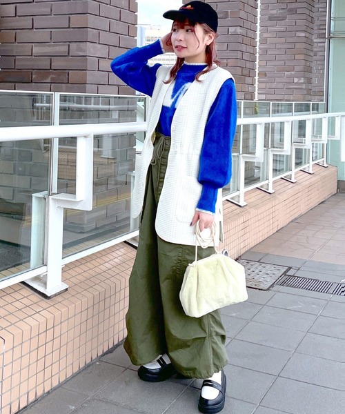 w closet(ダブルクローゼット)の「サスペンダー付きパラシュートスカート(ジャンパースカート・レディース・カーキ/ブラック/ピンク・FREE)」の7枚目の写真