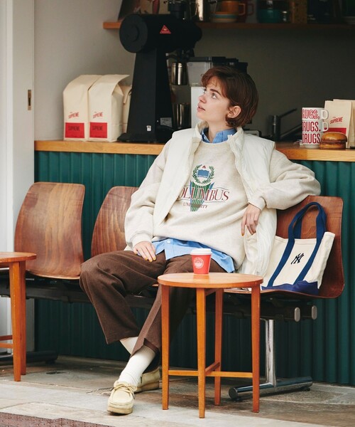 FREAK'S STORE(フリークスストア)の「クラックエンブレムロゴスウェット(スウェット・レディース・ワインレッド/ネイビー/ナチュラル・フリ-)」の5枚目の写真