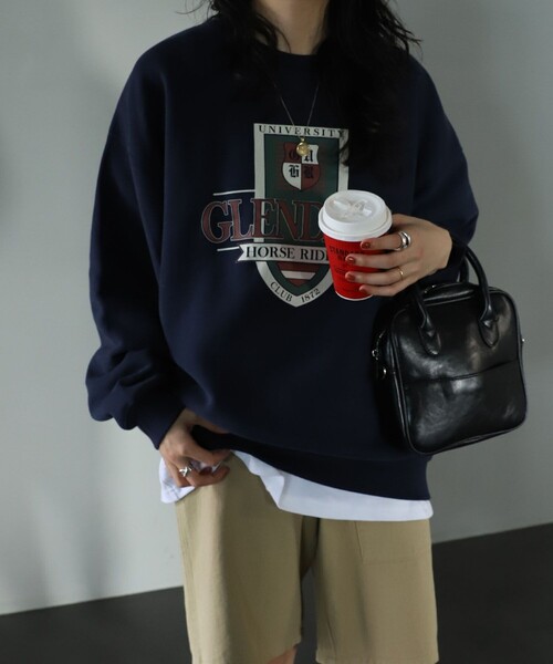 FREAK'S STORE(フリークスストア)の「クラックエンブレムロゴスウェット(スウェット・レディース・ワインレッド/ネイビー/ナチュラル・フリ-)」の9枚目の写真