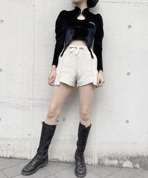 lilLilly（リルリリー）の「ベロアガータートップス（Tシャツ/カットソー・レディース・ホワイト/ブラック/ピンク・FREE）」の8枚目の写真