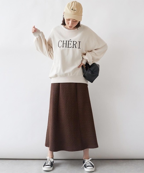 Rejoule(リジュール)の「裏起毛刺繍ロゴプルオーバー(スウェット・レディース・エンジ/ブラック/アイボリー/グレイッシュベージュ・FREE)」の5枚目の写真