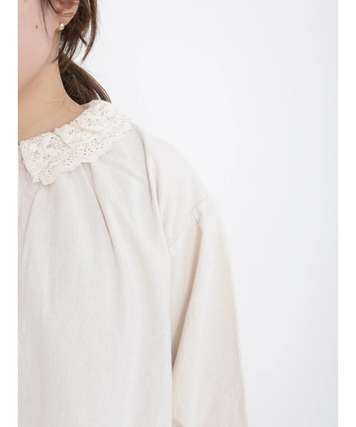 Samansa Mos2（サマンサ モスモス）の「レース重ね襟ブラウス（シャツ/ブラウス・レディース・ブラック/チャコール/キナリ・ﾌﾘ-）」の17枚目の写真