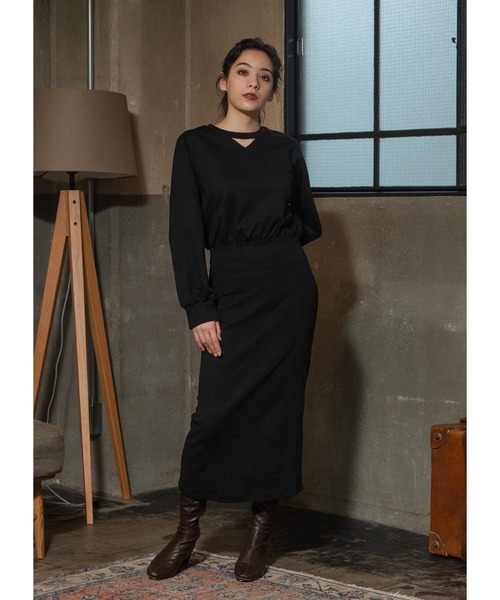 Adoon plain（アドーンプレーン）の「スウェットロングワンピース（ワンピース・レディース・ダークパープル/ブラック・LARGE/MEDIUM）」の7枚目の写真