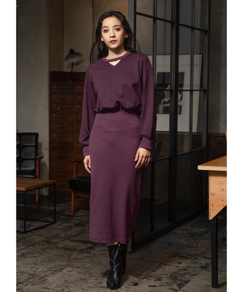 Adoon plain（アドーンプレーン）の「スウェットロングワンピース（ワンピース・レディース・ダークパープル/ブラック・LARGE/MEDIUM）」の15枚目の写真