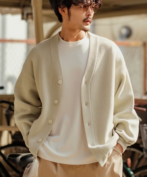 improves（インプローブス）の「【improves】オーバーサイズ ニット カーディガン（カーディガン/ボレロ・メンズ・ダークブルー/チャコール/アイボリー/カーキ・LARGE/X-LARGE/MEDIUM）」の2枚目の写真