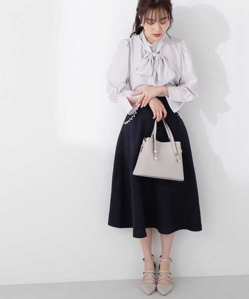 PROPORTION BODY DRESSING（プロポーションボディドレッシング）の「ボウタイブラウス / 1213110201（シャツ/ブラウス・レディース・ホワイト系その他/グレー/ブルー系その他・MEDIUM/SMALL）」の13枚目の写真