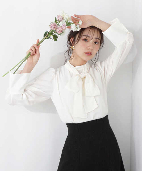 PROPORTION BODY DRESSING（プロポーションボディドレッシング）の「ボウタイブラウス / 1213110201（シャツ/ブラウス・レディース・ホワイト系その他/グレー/ブルー系その他・MEDIUM/SMALL）」の4枚目の写真