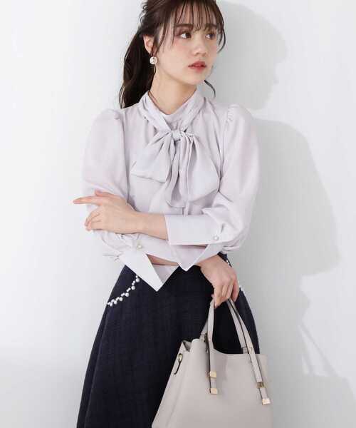 PROPORTION BODY DRESSING（プロポーションボディドレッシング）の「ボウタイブラウス / 1213110201（シャツ/ブラウス・レディース・ホワイト系その他/グレー/ブルー系その他・MEDIUM/SMALL）」の3枚目の写真