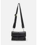 ALLSAINTS的「EZRA LEATHER QUILTED CROSSBODY BAG | EZRA レザー キルティング クロスボディ バッグ（單肩包）」