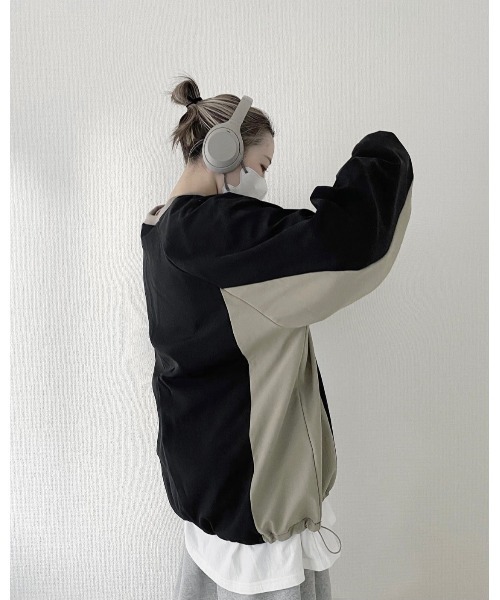 YACA（ヤーカ）の「v neck nylon pullover/Vネックナイロンプルオーバー（ジャージ）」 WEAR