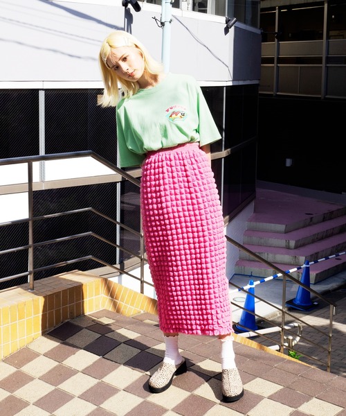 PUNYUS(プニュズ)の「ポップコーンスリットロングスカート(スカート・レディース・ピンク/ライトパープル/ブルー/ブラック・1/2/3/4)」の5枚目の写真