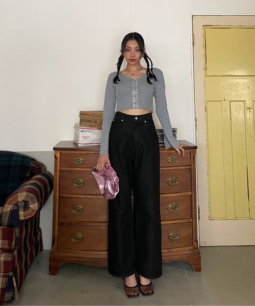 EPIMI E'PIMMY(エピミエピミー)の「ホックデザインリブカーディガン(カーディガン/ボレロ・レディース・オフホワイト/グレー/ブラック・MEDIUM)」の16枚目の写真