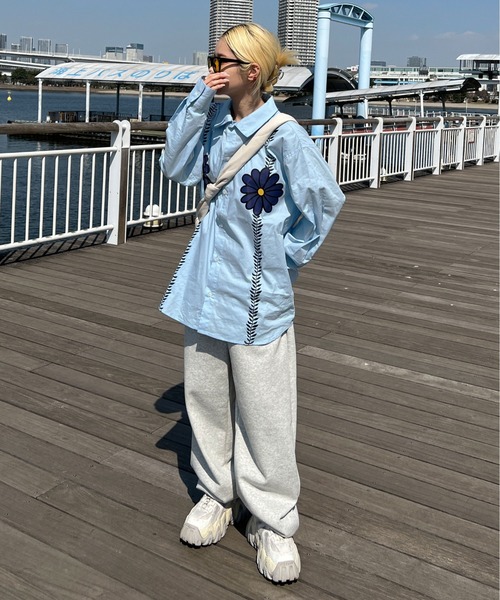 sedacle(セダクル)の「デイジーシャツ(シャツ/ブラウス・メンズ・オフホワイト/サックスブルー・MEDIUM/LARGE)」の4枚目の写真