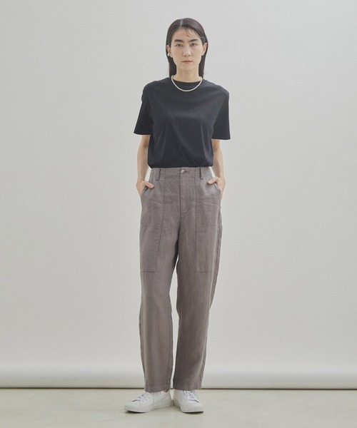 SALON adam et rope'（サロン アダム エ ロペ）の「【UVケア・接触冷感・洗濯耐久】PRIMA VEIL コットンコンパクトTシャツ（Tシャツ/カットソー・レディース・ホワイト/ブラック/カーキ・FREE）」の16枚目の写真