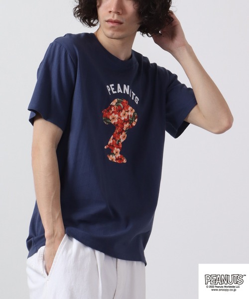 PEANUTS（ピーナッツ）の「PEANUTS スヌーピー フォト Tシャツ 半袖（Tシャツ/カットソー・レディース・オフホワイト/ネイビー/ブルーグレー/チャコール/レモンイエロー/ピンク・L/S/M）」の11枚目の写真