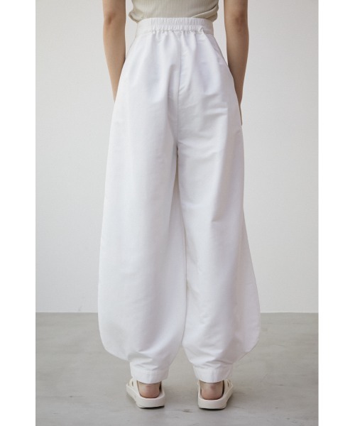 PLUS(プラス)の「【PLUS】ALADDIN BALLOON PT/【PLUS】アラジンバルーンパンツ(その他パンツ・レディース・ブラック/ホワイト・SMALL/MEDIUM)」の15枚目の写真