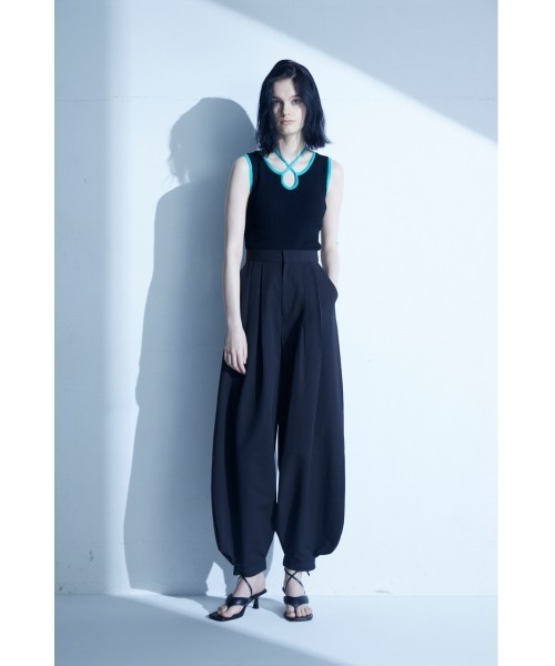 PLUS(プラス)の「【PLUS】ALADDIN BALLOON PT/【PLUS】アラジンバルーンパンツ(その他パンツ・レディース・ブラック/ホワイト・SMALL/MEDIUM)」の21枚目の写真