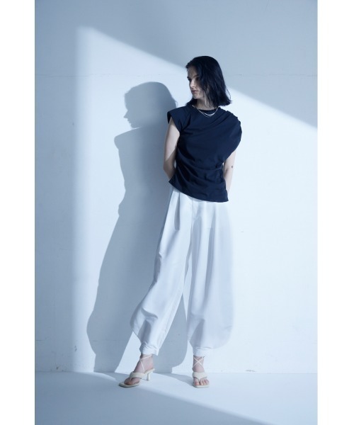 PLUS(プラス)の「【PLUS】ALADDIN BALLOON PT/【PLUS】アラジンバルーンパンツ(その他パンツ・レディース・ブラック/ホワイト・SMALL/MEDIUM)」の8枚目の写真