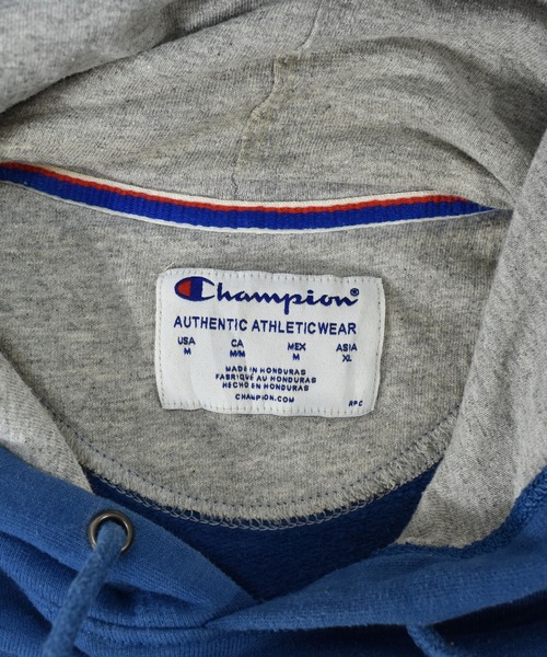 Champion(チャンピオン)の「【ヴィンテージ古着】Champion / チャンピオン ロゴ スウェットパーカー(パーカー・メンズ・ブルー・MEDIUM)」の4枚目の写真