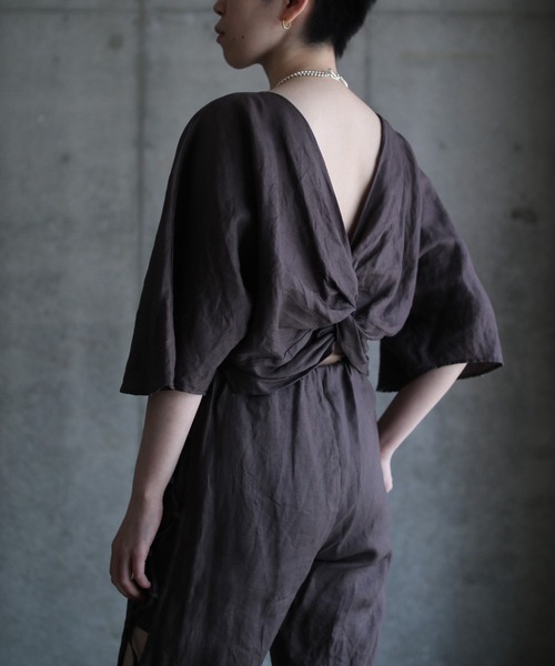 k3&co.（ケイスリーアンドコー）の「SHORT BLOUSE（シャツ/ブラウス・レディース・チャコール/ベージュ・ONE SIZE）」の6枚目の写真