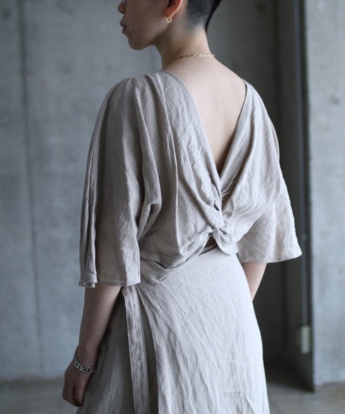 k3&co.（ケイスリーアンドコー）の「SHORT BLOUSE（シャツ/ブラウス・レディース・チャコール/ベージュ・ONE SIZE）」の10枚目の写真