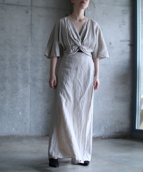 k3&co.（ケイスリーアンドコー）の「SHORT BLOUSE（シャツ/ブラウス・レディース・チャコール/ベージュ・ONE SIZE）」の13枚目の写真