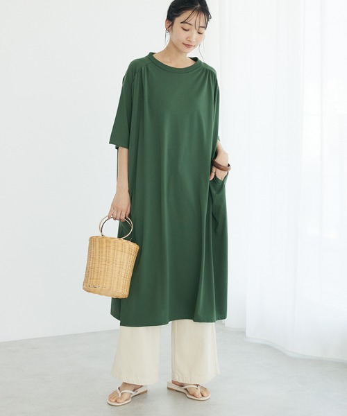 CRAFT STANDARD BOUTIQUE（クラフトスタンダードブティック）の「ショルダーギャザーカットワンピース（ワンピース・レディース・ブラック/カーキ/ブラウン・FREE）」の3枚目の写真