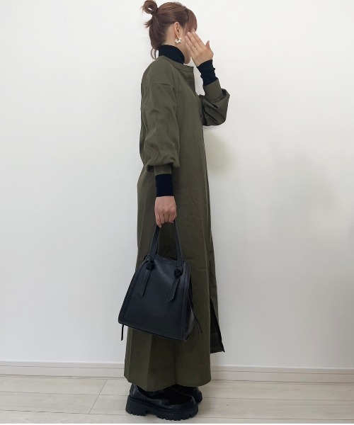 ARCADE(アーケード)の「袖ボリューム ロングシャツ ワンピース -ARCADE Limited Line-(ワンピース・レディース・ブラウン系その他/カーキ/グリーン/モカ・FREE)」の18枚目の写真