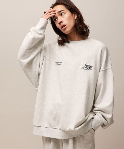 re_k by JUNRED（レクバイジュンレッド）の「re_k by JUNRED / ジャンブルドローイングスウェットプルオーバー（スウェット・メンズ・パープル/ライトグレー/チャコールグレー・S/M/L）」の22枚目の写真