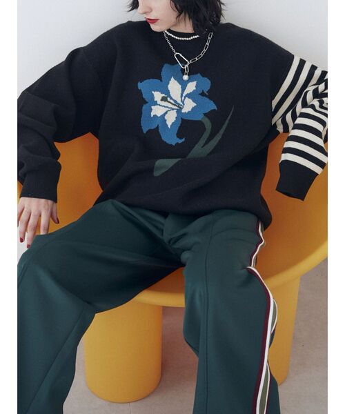 jouetie（ジュエティ）の「フラワーモチーフジャカードニット（ニット/セーター・レディース・ブルー/イエロー/ブラック・MEDIUM）」の11枚目の写真