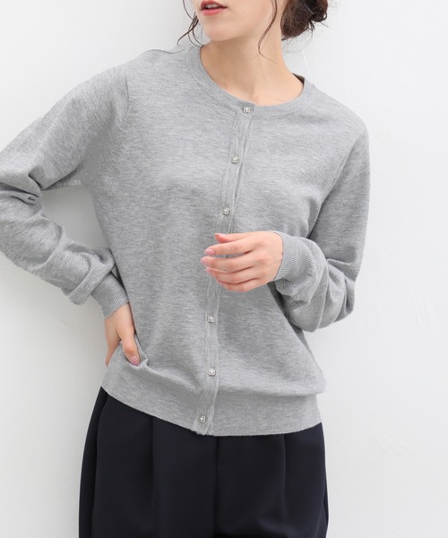 Honeys（ハニーズ）の「ヒアルロン酸クルーネックカーディガン（カーディガン/ボレロ・レディース・ネイビー/ブラック/ピンク/杢グレー/アイボリー/ライトブルー/ベージュ/イエロー・S/LL/M/L）」の3枚目の写真