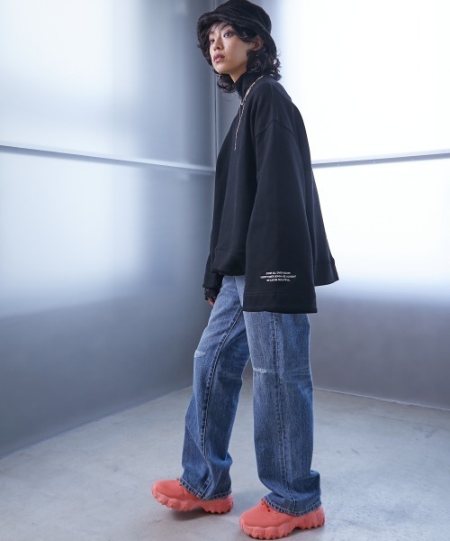 GEVS.(ジェイヴィス)の「<大きいサイズ> ワイドスリーブ裏起毛プルオーバー GEVS.(スウェット・レディース・モカ/ブラック・3L/5L/4L/LL/L)」の15枚目の写真