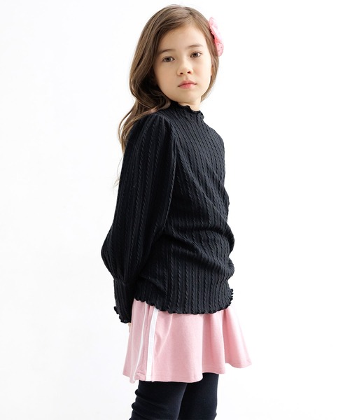 Bee des Bee(ビーデスビー)の「模様編み風ハイネックプルオーバー(その他トップス・キッズ・パープル系/アイボリー/ブラック/モカ・110cm/140cm/120cm/150cm/130cm/100cm)」の8枚目の写真