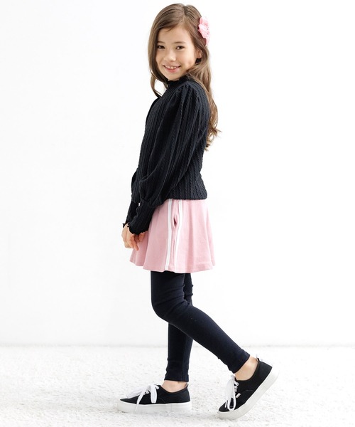 Bee des Bee(ビーデスビー)の「模様編み風ハイネックプルオーバー(その他トップス・キッズ・パープル系/アイボリー/ブラック/モカ・110cm/140cm/120cm/150cm/130cm/100cm)」の9枚目の写真