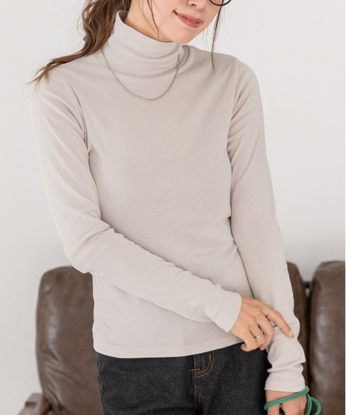 ad thie(アドティエ)の「滑らかストレッチ素材 プレーンタートル(Tシャツ/カットソー・レディース・ブラック/ピンク/ブラウン/チャコール/オフホワイト/ナチュラル・FREE/LL)」の21枚目の写真