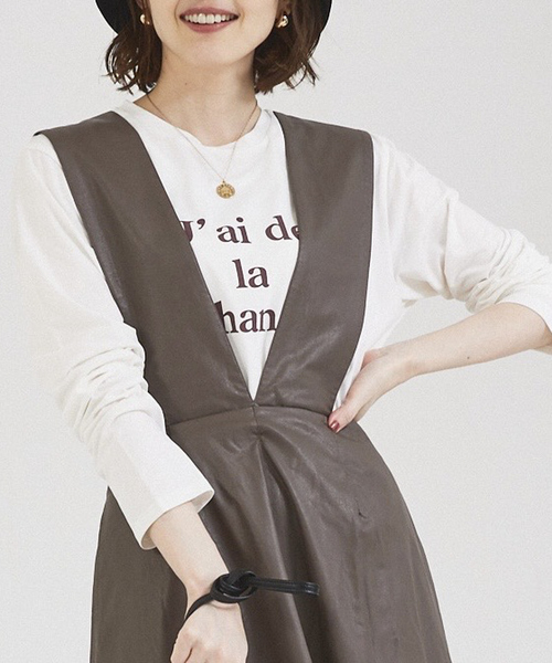 abahouse mavie（アバハウスマヴィ）の「ロゴロンＴ（Tシャツ/カットソー・レディース・ホワイト系その他2/ホワイト系その他/ブラック/サックスブルー/ホワイト系その他3/チャコールグレー/その他・フリー）」の16枚目の写真